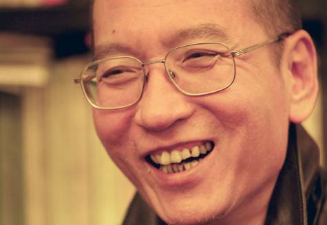 ေထာင္သြင္း အက်ဥ္းခ်ခံထားရသည့္ ႏိုဘဲလ္ဆုရွင္ လွ်ဳေရွာင္ဘို
