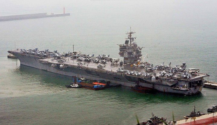 အေမရိကန္ ေလယာဥ္တင္ သေဘၤာ USS Enterprise လစ္ဗ်ား သို ့ေရာက္ရွိ