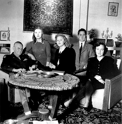 NormSchwarzkopf-Family