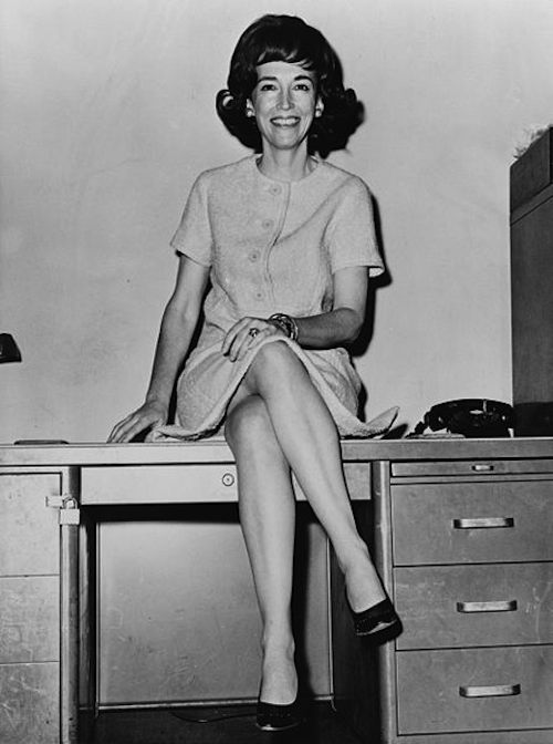 446px-Helen_Gurley_Brown_1964